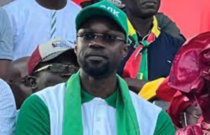 Sénégal : L’opposant Ousmane Sonko a déposé sa candidature au Conseil constitutionnel pour la présidentielle 2024