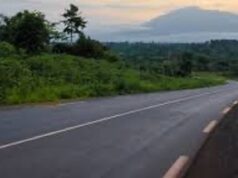 Le Cameroun bénéficie d’un prêt de plus de 300 millions d’euros de la BAD pour désenclaver l’Est du pays et renforcer la connectivité transfrontalière